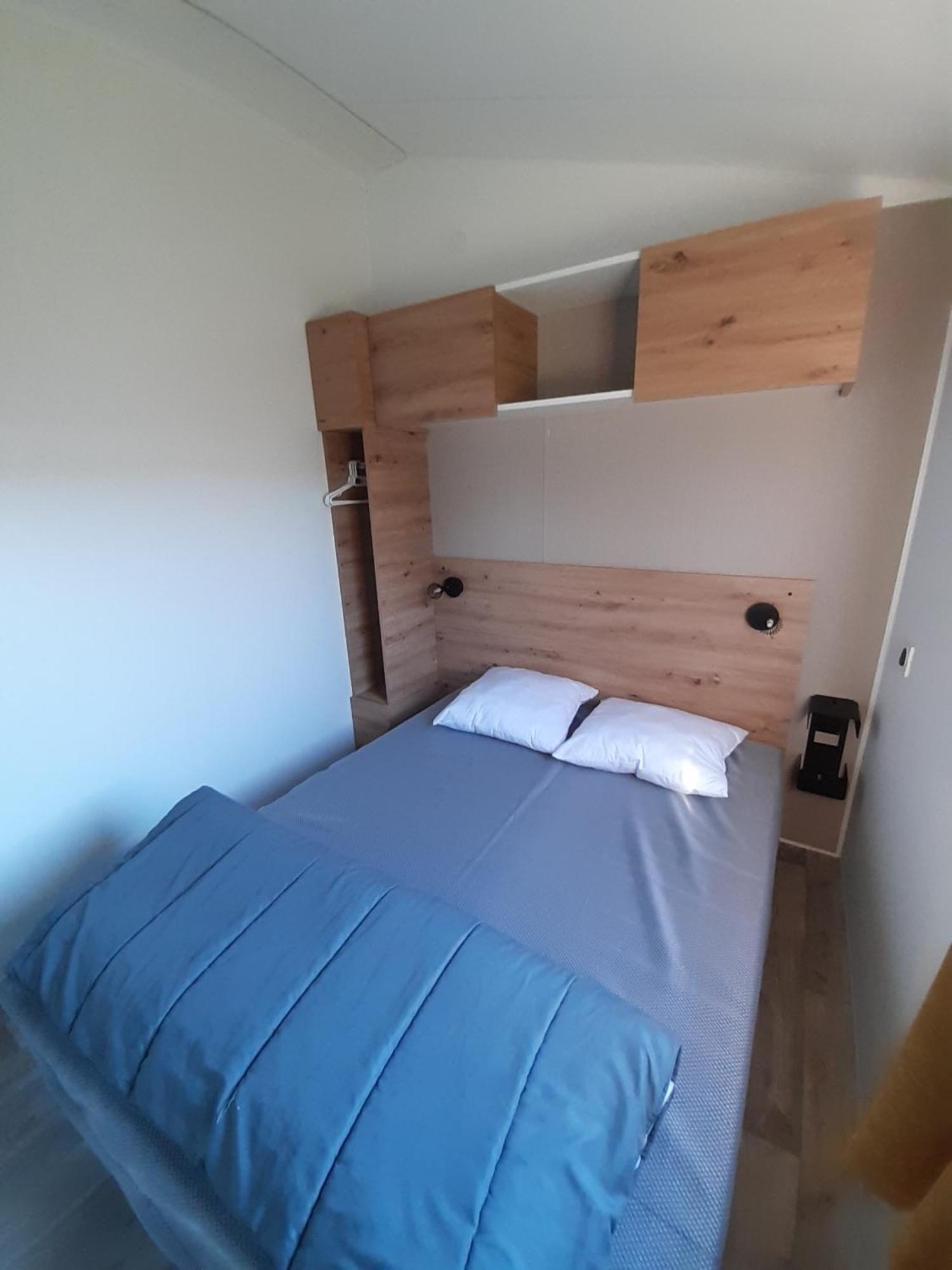 Camping Les Brillas Les Moutiers Eksteriør bilde